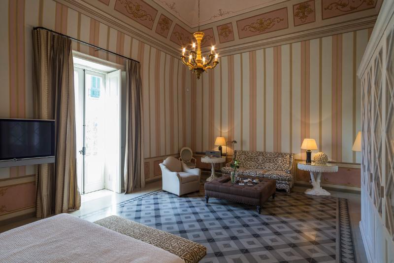 ברנאלדה Palazzo Margherita מראה חיצוני תמונה